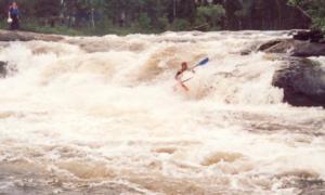 Порог Водопадный: первый слив, но крупнее